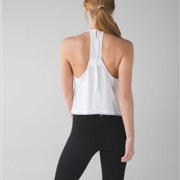 Lululemon Free Spirit top - Picture 2 of 8